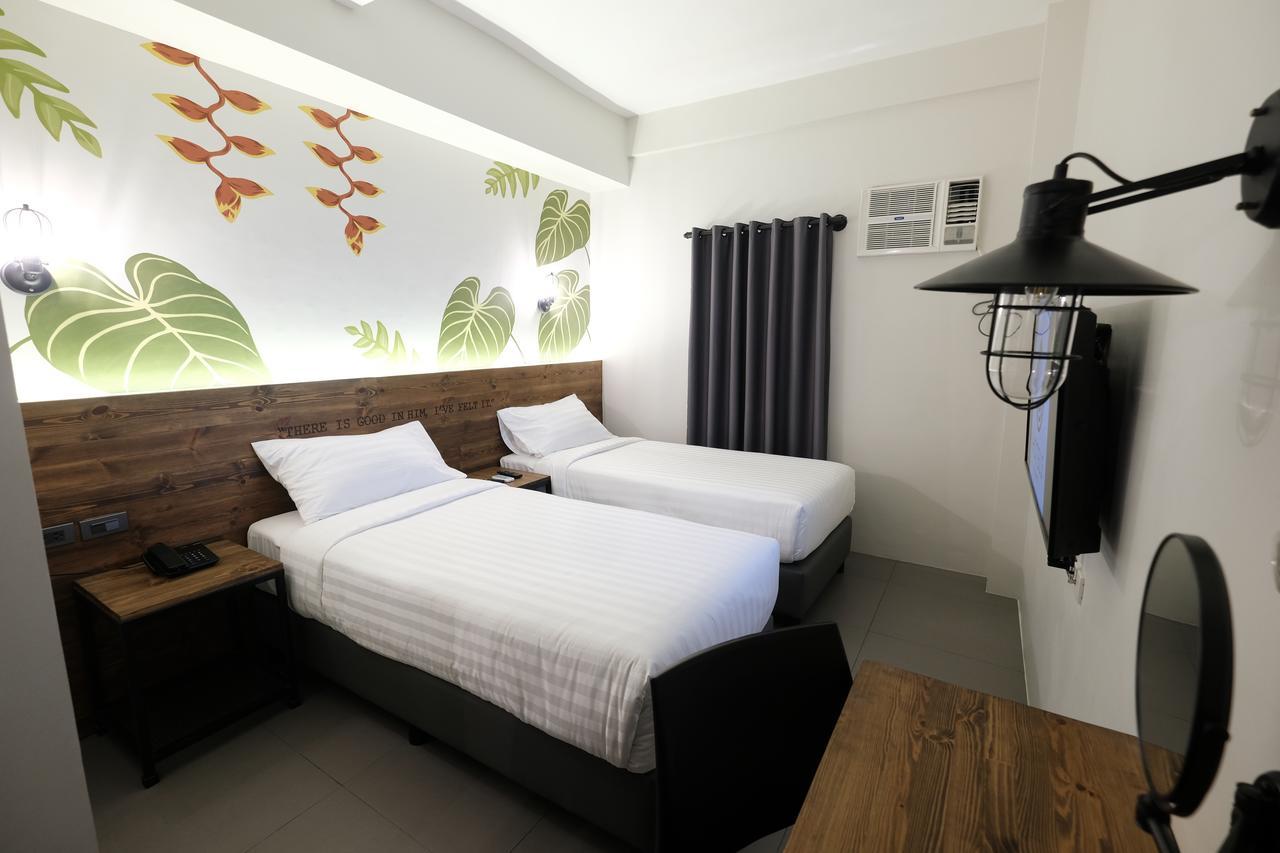 U Hotels Makati Makati City Exterior foto
